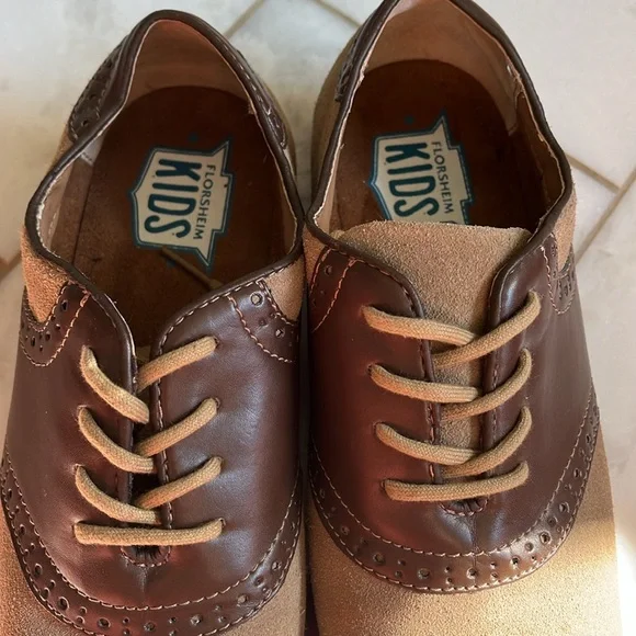 Florsheim Shoes - Picture 5 of 7